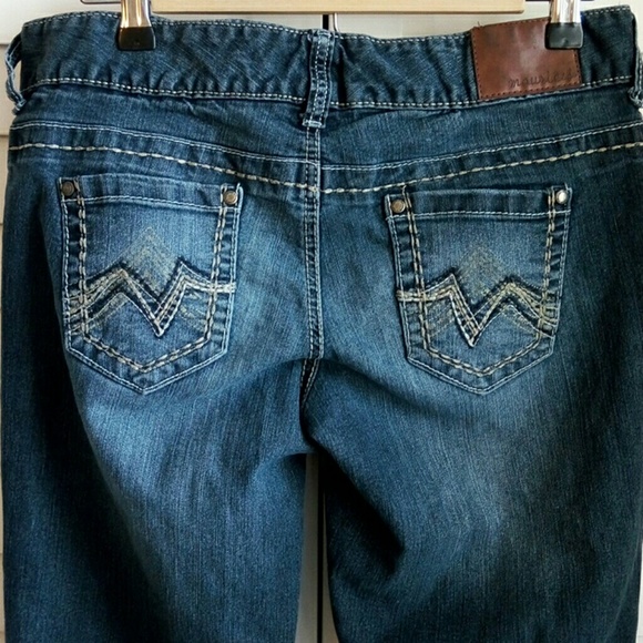 Women maurices Jean size 5/6 Short - Picture 3 of 8